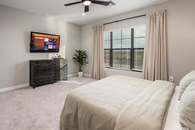 6615 E Libby Street, Phoenix, AZ 85054