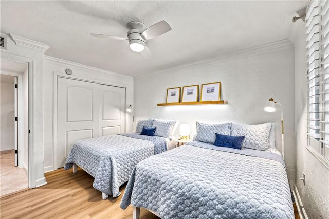 5880 MIDNIGHT PASS ROAD 210, Sarasota, FL 34242