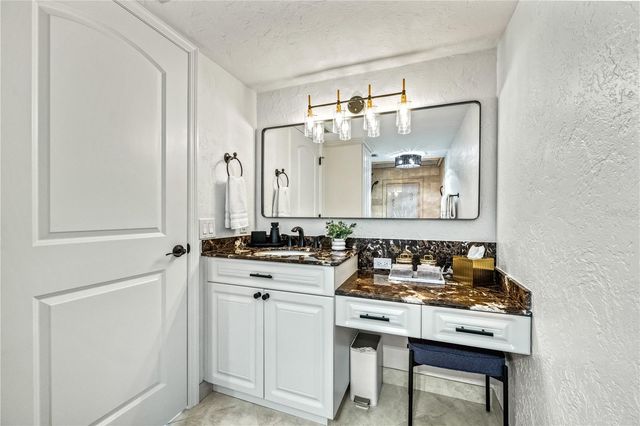 5880 MIDNIGHT PASS ROAD 210, Sarasota, FL 34242