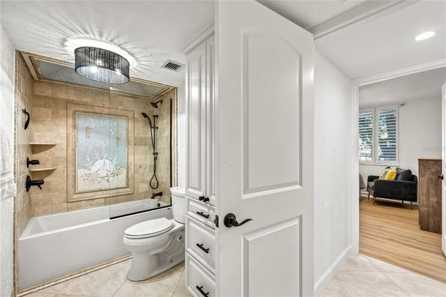 5880 MIDNIGHT PASS ROAD 210, Sarasota, FL 34242