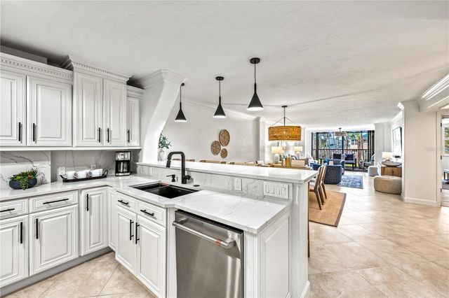 5880 MIDNIGHT PASS ROAD 210, Sarasota, FL 34242