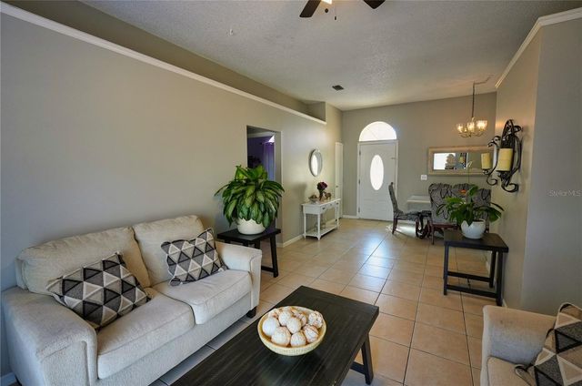 11702 CUXHAM DRIVE, Orlando, FL 32837