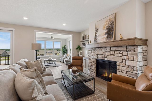 1465 Kasilof Court, River Falls, WI 54022