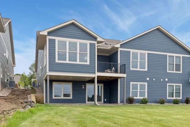 1465 Kasilof Court, River Falls, WI 54022