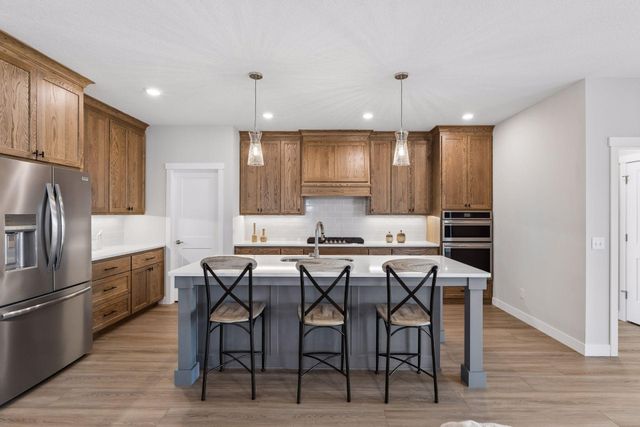 1465 Kasilof Court, River Falls, WI 54022