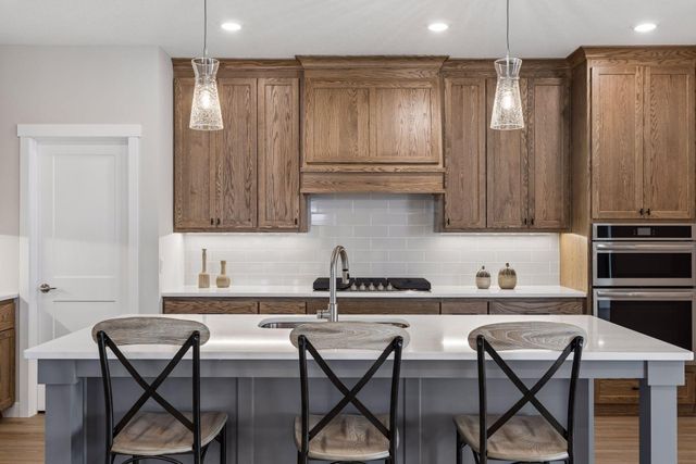 1465 Kasilof Court, River Falls, WI 54022