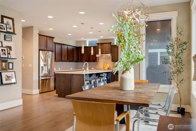 619 Graham Avenue NE, Renton, WA 98059