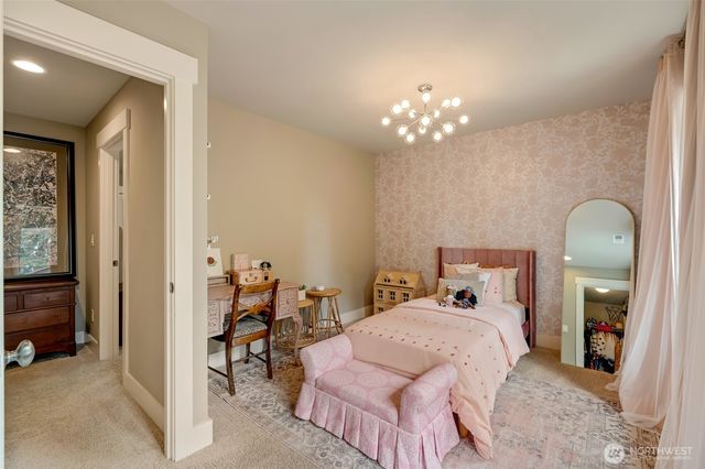 619 Graham Avenue NE, Renton, WA 98059