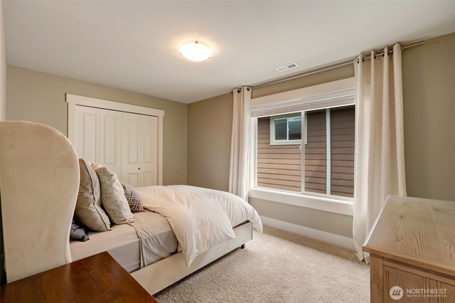 619 Graham Avenue NE, Renton, WA 98059