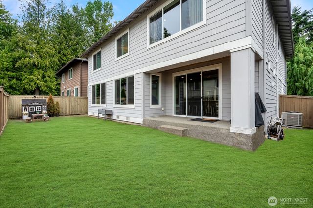 619 Graham Avenue NE, Renton, WA 98059