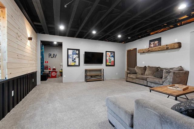 W6266 WOODS ROAD, Shawano, WI 54166