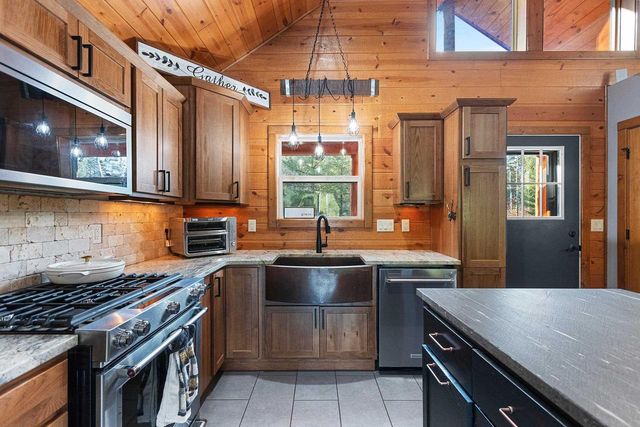 W6266 WOODS ROAD, Shawano, WI 54166