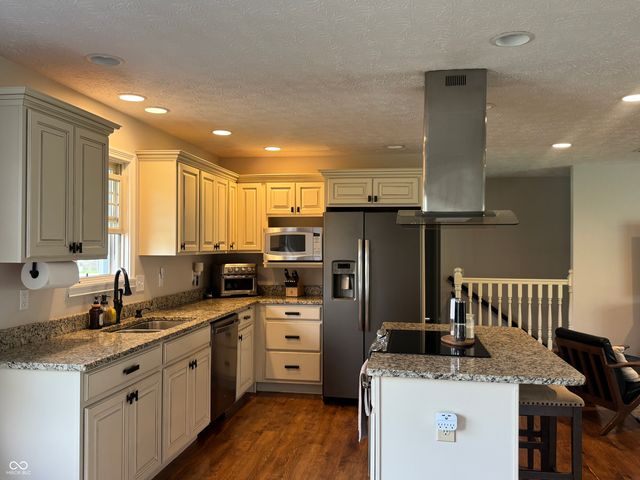 246 Victory Hill, Coatesville, IN 46121