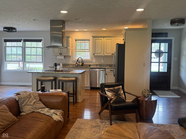 246 Victory Hill, Coatesville, IN 46121