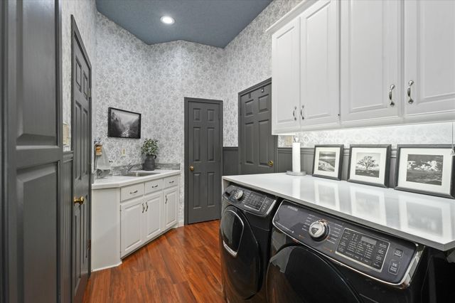 626 Creekbend Drive, Mesquite, TX 75149