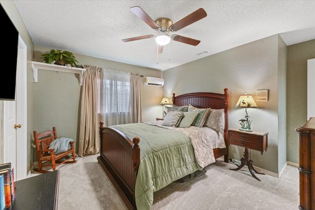 626 Creekbend Drive, Mesquite, TX 75149