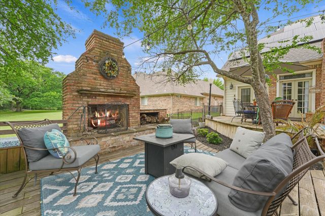 626 Creekbend Drive, Mesquite, TX 75149