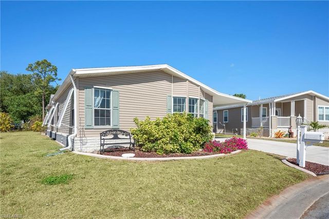 14537 Lara CIR, North Fort Myers, FL 33917