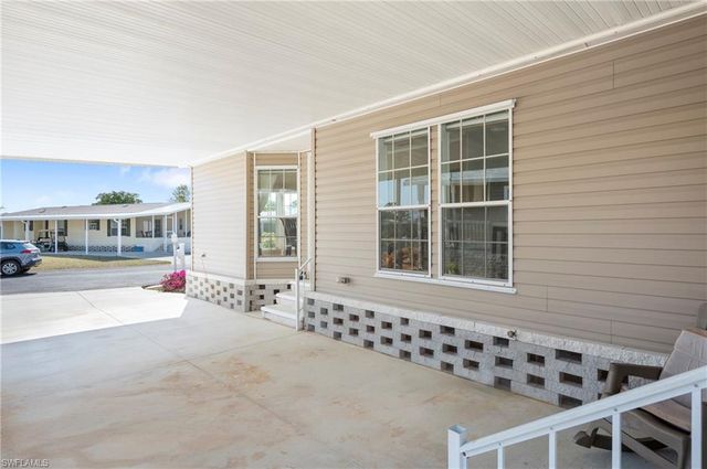 14537 Lara CIR, North Fort Myers, FL 33917