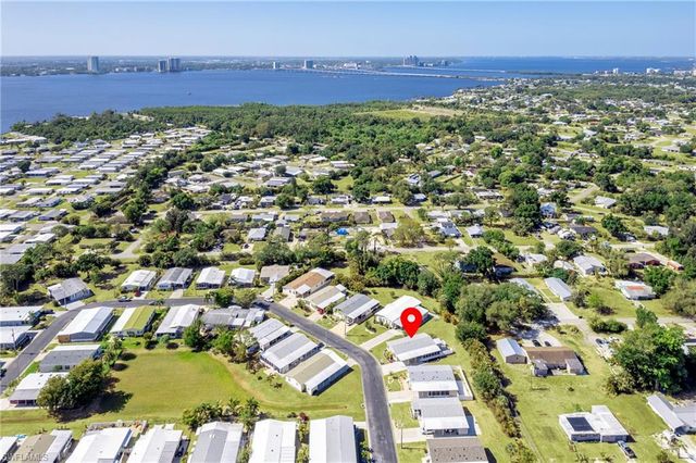 14537 Lara CIR, North Fort Myers, FL 33917