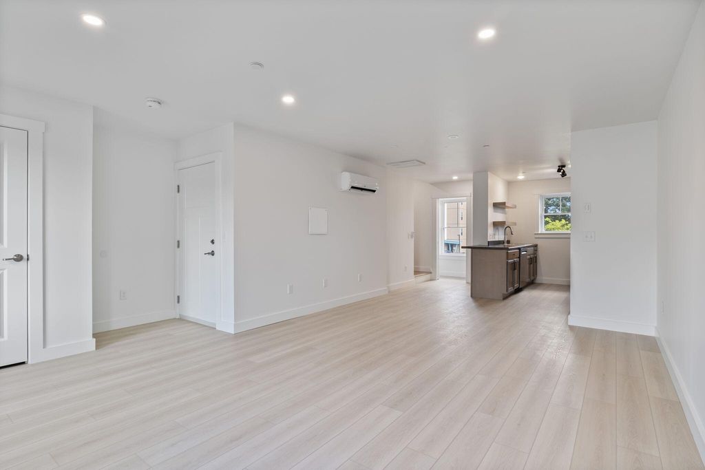 65 Dougherty Court 203, Portland, ME 04102 — photo 2
