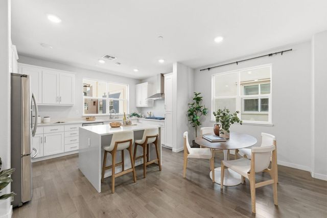 1938 Galileo Lane, San Jose, CA 95133