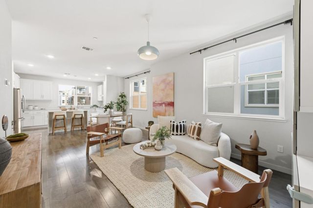 1938 Galileo Lane, San Jose, CA 95133