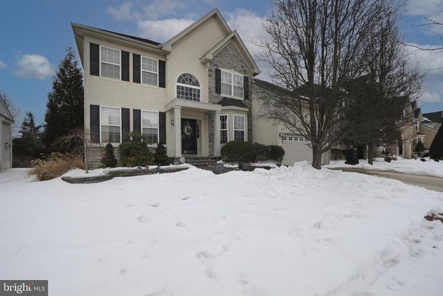 642 BAINBRIDGE DR, Mullica Hill, NJ 08062