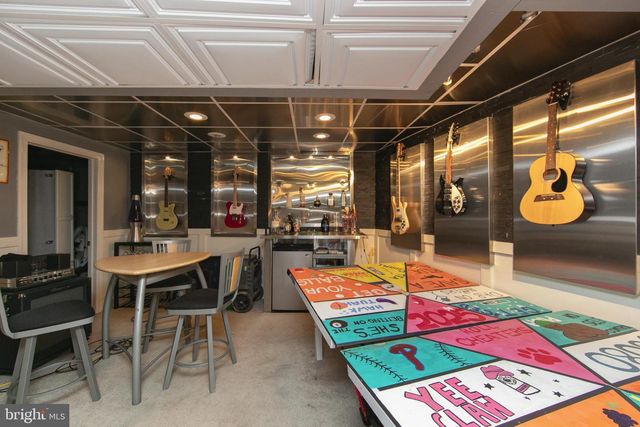 642 BAINBRIDGE DR, Mullica Hill, NJ 08062