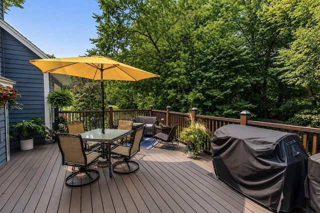 N49W15974 Caitlin COURT, Menomonee Falls, WI 53051