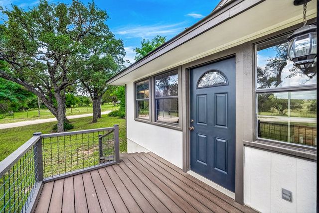 219 Indian Creek Rd, Ingram, TX 78025