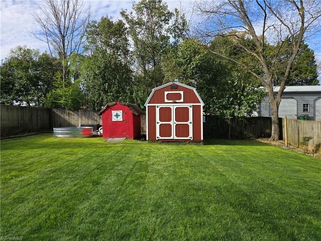 111 Rhyne Avenue, Winston-salem, NC 27127