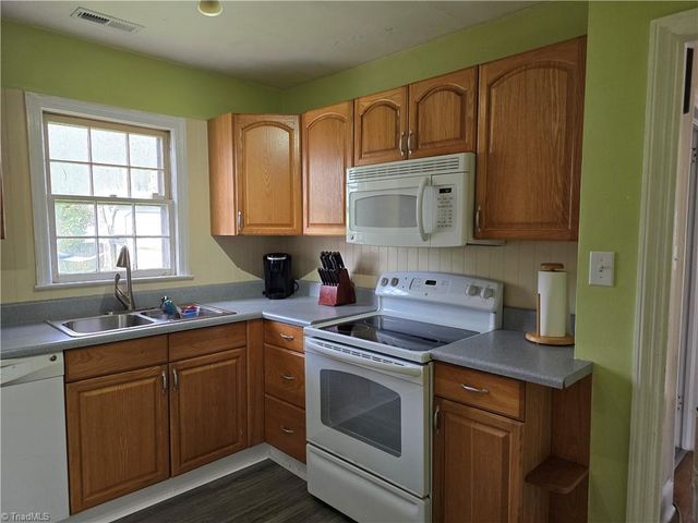 111 Rhyne Avenue, Winston-salem, NC 27127