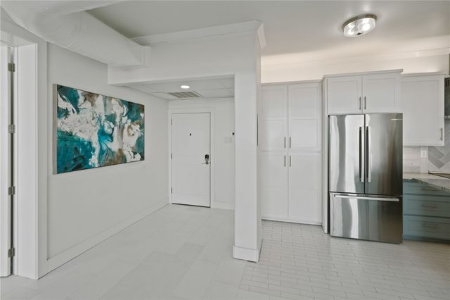 4600 Ocean Dr 1008, Corpus Christi, TX 78412