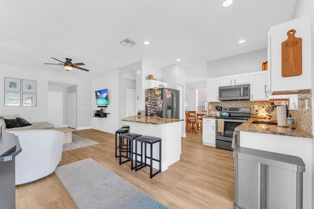 6161 Savannah Way, Lake Worth, FL 33463