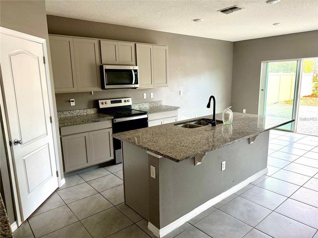 1304 SUGARWOOD STREET, Davenport, FL 33837