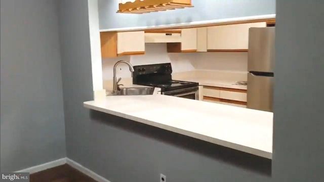 316 PARK PLACE DR, Cherry Hill, NJ 08002