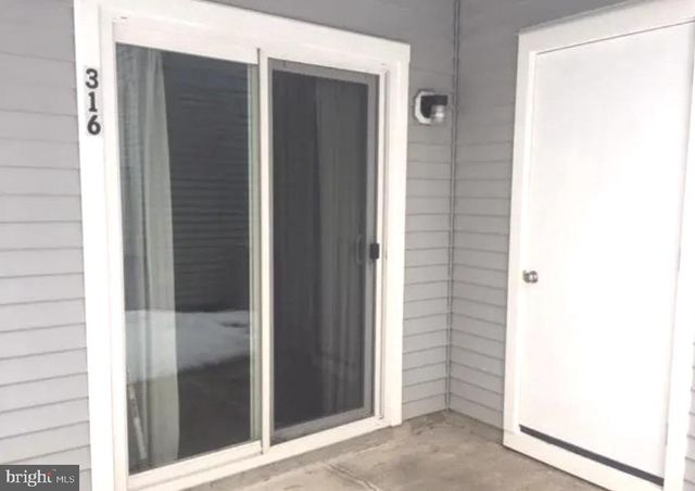 316 PARK PLACE DR, Cherry Hill, NJ 08002