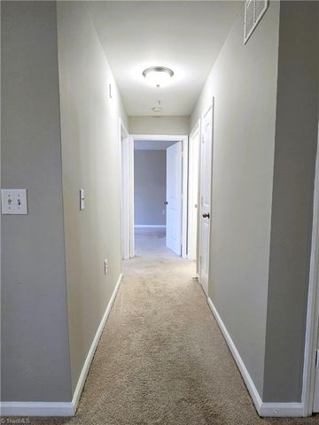 923 Windcastle Lane 105, Winston-salem, NC 27105