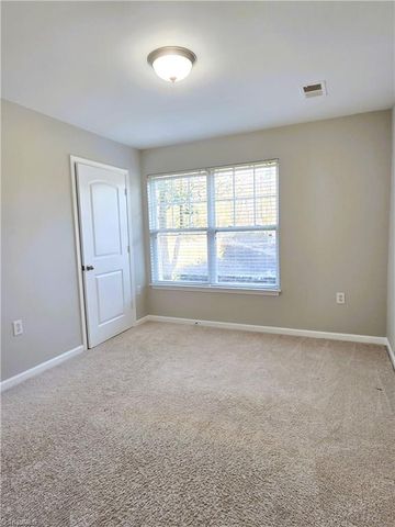 923 Windcastle Lane 105, Winston-salem, NC 27105