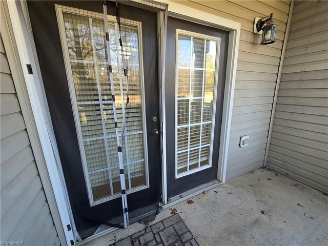 923 Windcastle Lane 105, Winston-salem, NC 27105