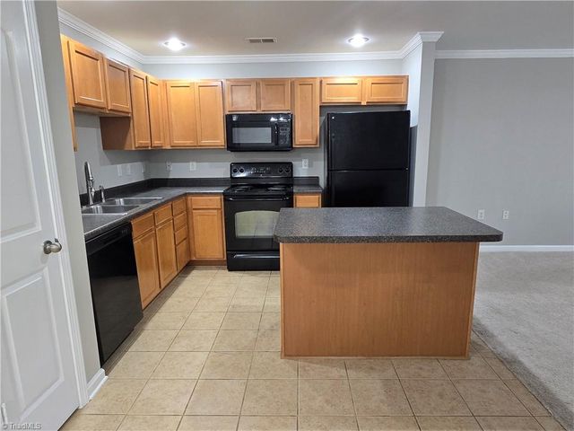 923 Windcastle Lane 105, Winston-salem, NC 27105