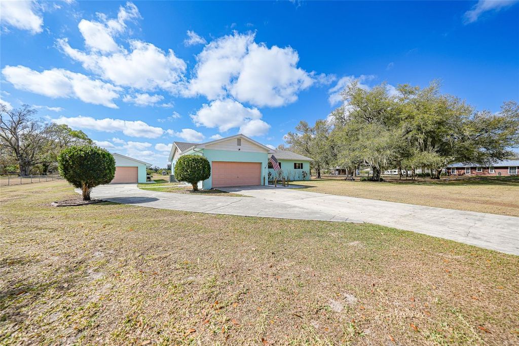 Image 42 of property listing at 2788 SE CREEKWOOD TERRACE, Arcadia, FL 34266