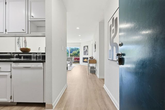 396 Imperial Way 208, Daly City, CA 94015