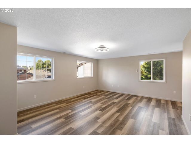1417 Nw 146TH St, Vancouver, WA 98685