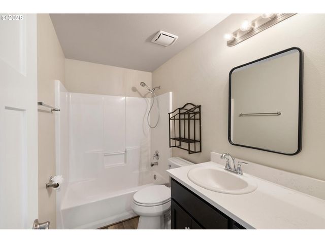 1417 Nw 146TH St, Vancouver, WA 98685