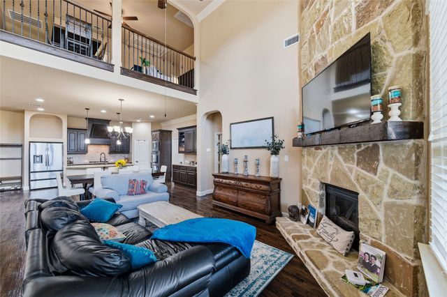 8517 Revenue Way, North Richland Hills, TX 76182