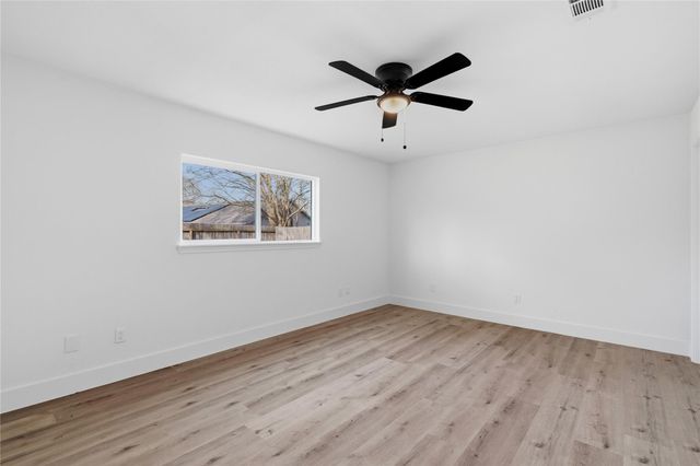 9809 Wren Court, Conroe, TX 77385