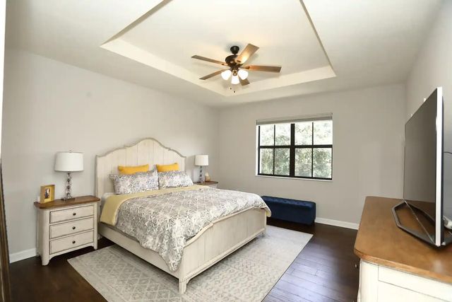 807 E Village Circle, Davie, FL 33325