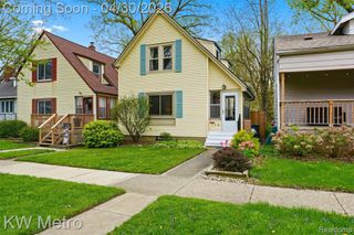 416 E Breckenridge Street, Ferndale, MI 48220